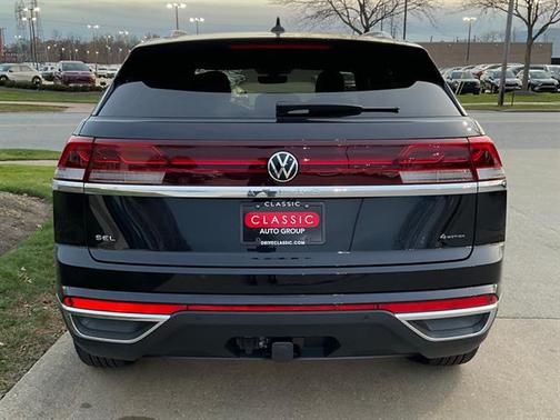 2026 Volkswagen Atlas Cross Sport 2.0T SEL