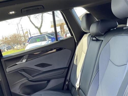 2026 Volkswagen Tiguan 2.0T SE R-Line Black 4MOTION