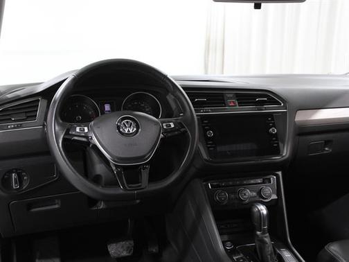 2018 Volkswagen Tiguan 2.0T SEL