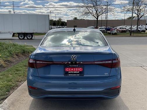 2026 Volkswagen Jetta 1.4T SE