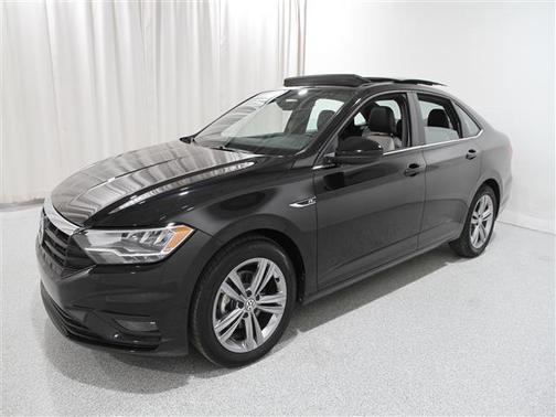 2021 Volkswagen Jetta BLACK