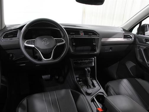 2023 Volkswagen Tiguan 2.0T SE 4MOTION