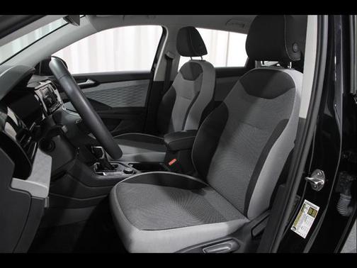 Deep Black Pearl 2024 Volkswagen Taos 1.5T S