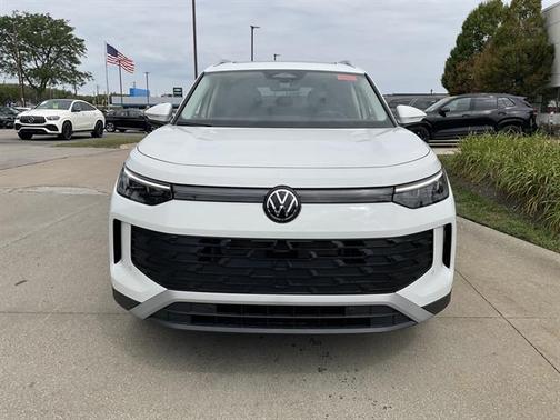 2025 Volkswagen Tiguan 2.0T SE 4MOTION