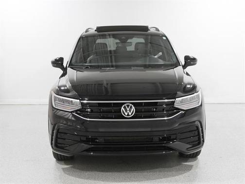 2022 Volkswagen Tiguan 2.0T SE R-Line Black 4MOTION