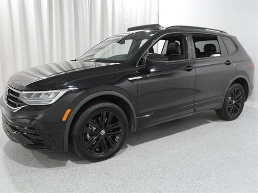 2022 Volkswagen Tiguan 2.0T SE R-Line Black 4MOTION