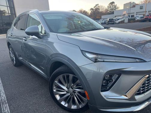 2025 Buick Envision Avenir AWD