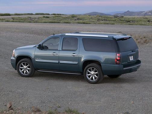 Steel Gray Metallic 2012 GMC Yukon XL Denali