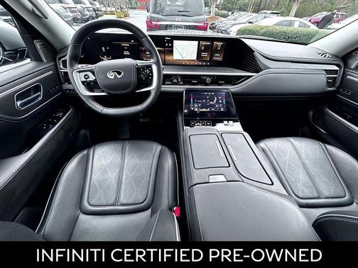 2025 INFINITI QX80 SENSORY AWD