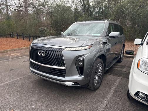 2025 INFINITI QX80 SENSORY AWD