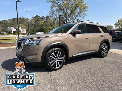 2024 Nissan Pathfinder Platinum FWD
