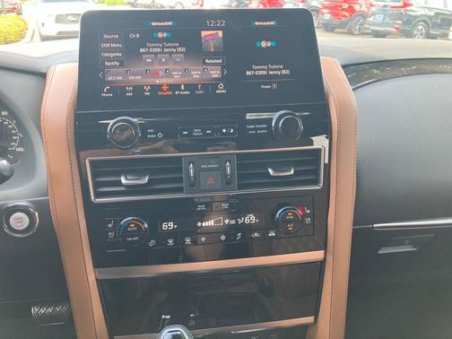 2024 INFINITI QX80 SENSORY AWD