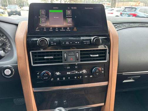 2024 INFINITI QX80 SENSORY AWD