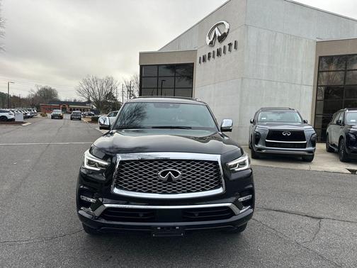2024 INFINITI QX80 SENSORY AWD