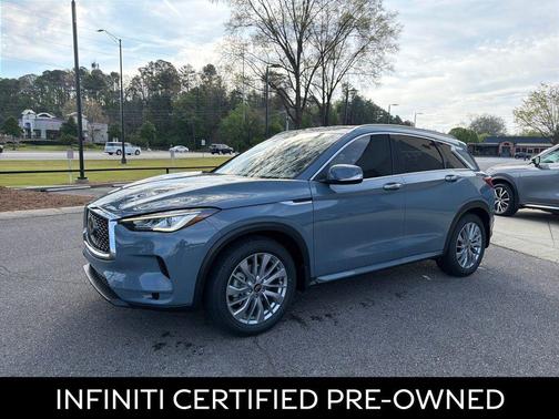 2023 INFINITI QX50 LUXE