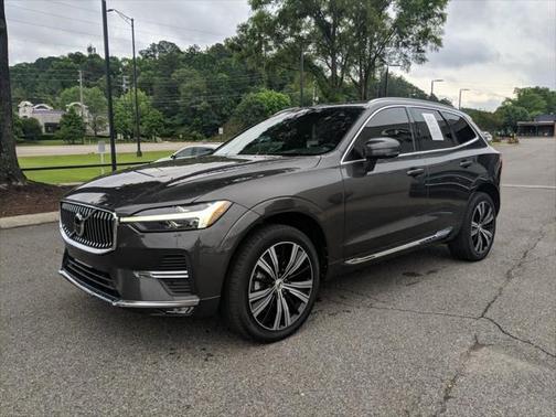 2022 Volvo XC60 B5 Inscription