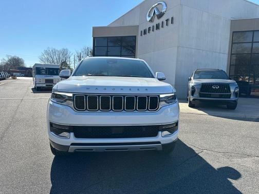 2022 Jeep Wagoneer Series II 4x4