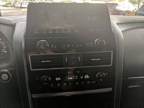 2023 INFINITI QX80 PREMIUM SELECT AWD
