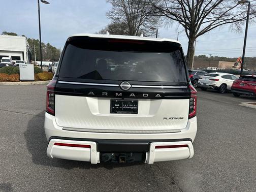 2025 Nissan Armada Platinum 2WD