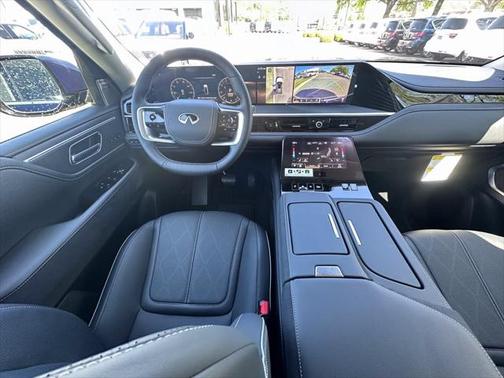 2025 INFINITI QX80 SENSORY AWD