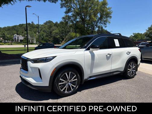 Majestic White/Black Obsidian 2023 INFINITI QX60 AUTOGRAPH
