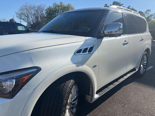 2015 INFINITI QX80 Base