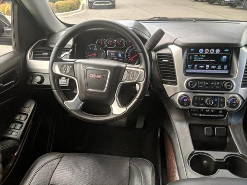 2017 GMC Yukon SLE