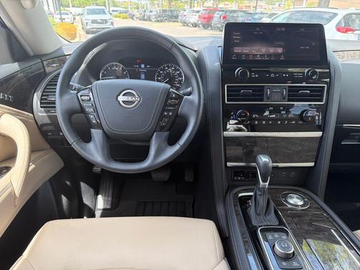 Brilliant Silver Metallic 2024 Nissan Armada Platinum 2WD