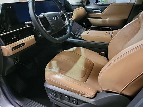 2025 INFINITI QX80 SENSORY AWD