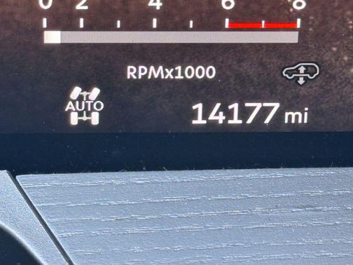 2025 INFINITI QX80 SENSORY AWD