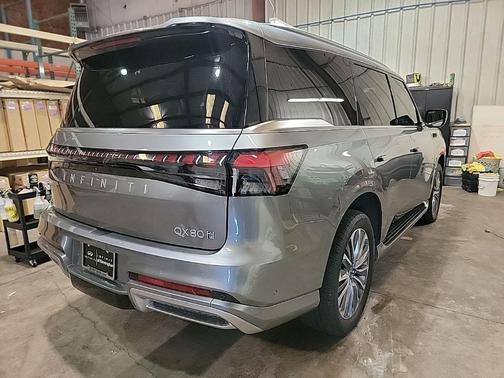 2025 INFINITI QX80 SENSORY AWD