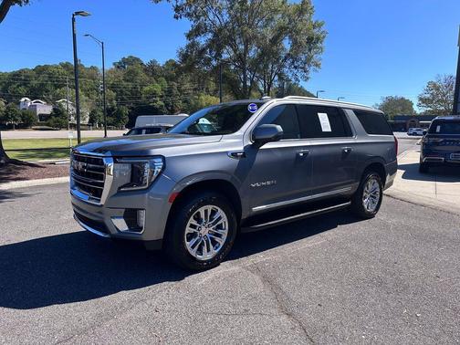 2022 GMC Yukon XL SLT