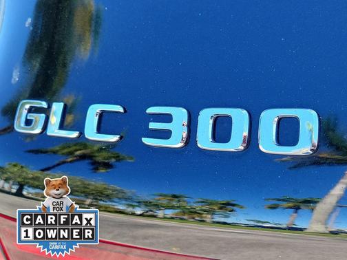 2021 Mercedes-Benz GLC 300 Base