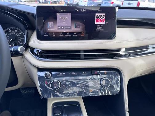 2025 INFINITI QX60 Pure
