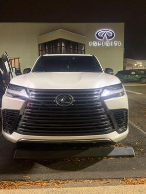 2024 Lexus LX 600 Luxury
