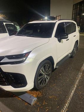 2024 Lexus LX 600 Luxury