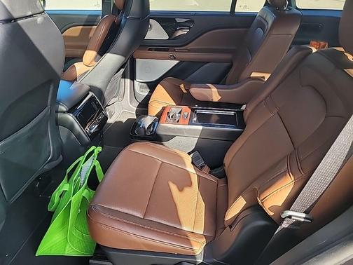 2021 Lincoln Aviator Reserve AWD