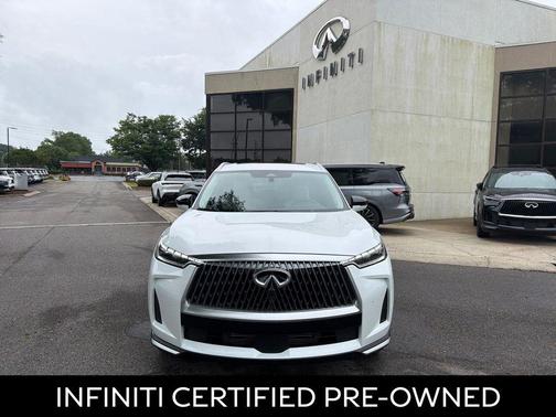 Radiant White 2026 INFINITI QX60 LUXE FWD