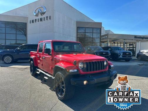 2025 Jeep Gladiator Nighthawk