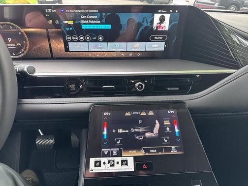 2025 INFINITI QX80 PURE