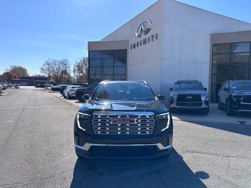 2024 GMC Acadia Denali