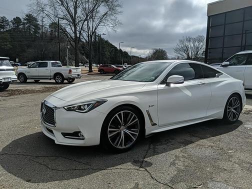 2018 INFINITI Q60 3.0T LUXE