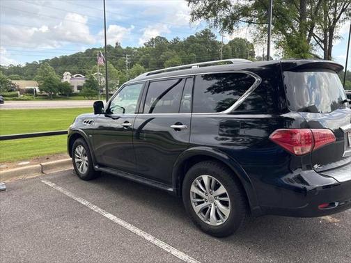 2017 INFINITI QX80 Base
