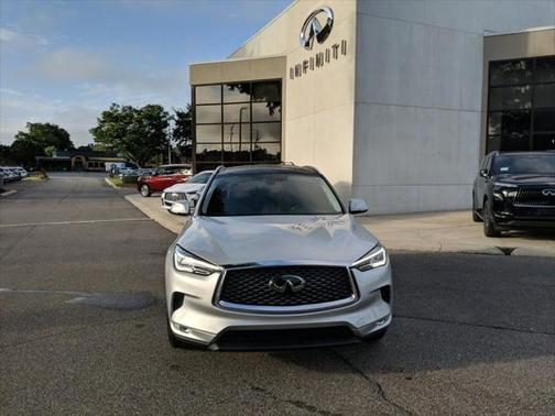 2021 INFINITI QX50 LUXE