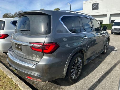 2019 INFINITI QX80 Luxe