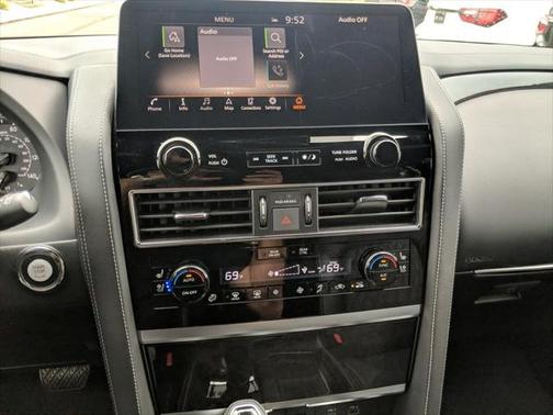 2023 INFINITI QX80 SENSORY