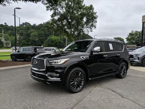 2023 INFINITI QX80 SENSORY