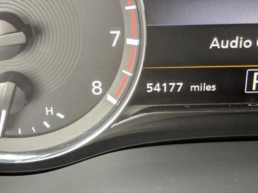 2023 INFINITI QX80 SENSORY