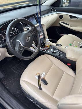 2021 INFINITI QX50 LUXE