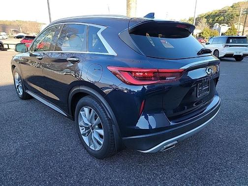 2021 INFINITI QX50 LUXE